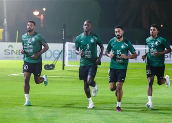 الدوسري والغنام ينضمان لمعسكر منتخب السعودية في أبو ظبي