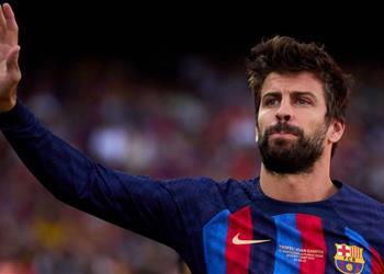 تشكيل برشلونة ضد ألميريا بيكيه أساسي ا في مباراته الأخيرة