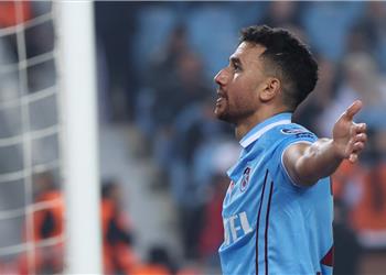 فيديو تريزيجيه يسجل ويشارك في تعادل طرابزون أمام كونيا بالدوري التركي