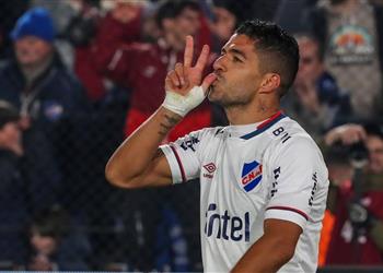 لويس سواريز على رادار النصر السعودي والسر في أبو بكر