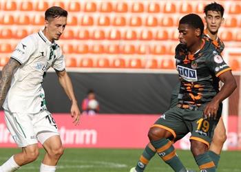 أمام أنظار كوكا ألانيا سبور يفوز على سقاريا سبور بثلاثية في كأس تركيا