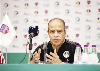 محمود جابر يستبعد 3 لاعبين من معسكر منتخب مصر للشباب واعتذار الثلاثي المحترف