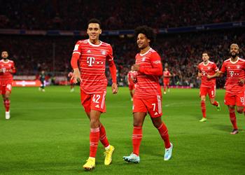 جمال موسيالا ي حقق رقم ا تاريخي ا بهدفه في مباراة بايرن ميونخ وفيردر بريمن