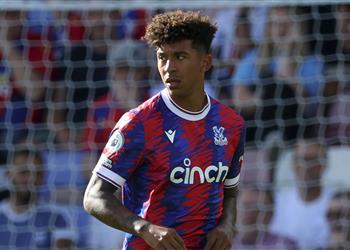 مدافع كريستال بالاس يعلن غيابه عن مونديال قطر للإصابة