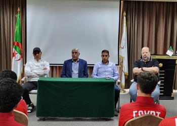 اتحاد الكرة يحفز لاعبي منتخب مصر للناشئين قبل مباراة تونس