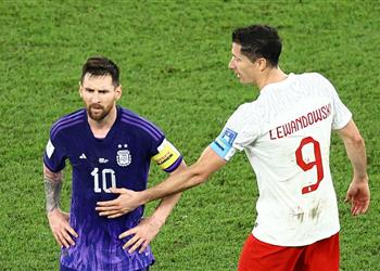 ميسي يعلق على محادثته مع ليفاندوفسكي ويص رح خسارتنا أمام السعودية جاءت في الوقت المناسب