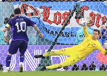 تشيزني راهنت ميسي على 100 يورو قبل ركلة الجزاء ولا أخشى الإيقاف من فيفا