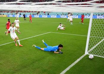 فيديو بالنيران الصديقة نايف أكرد يسجل هدف كندا الأول أمام المغرب