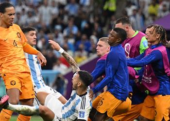 فان دايك يعلق على إهداره ركلة الترجيح أمام الأرجنتين ويصر ح الأمر مؤلم