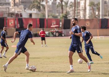 مران الأهلي كولر يحاضر اللاعبين وتدريبات بدنية استعدادا لـ الاتحاد السكندري