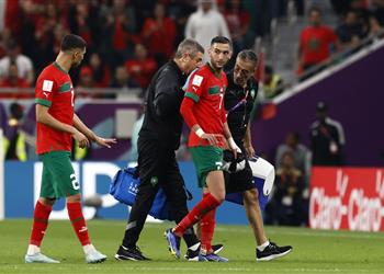 فيديو إصابة حكيم زياش في مباراة المغرب والبرتغال