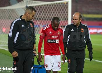 طبيب الأهلي يعلن تشخيص إصابة بيرسي تاو