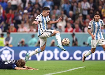 ألفاريز بعد ثلاثية الأرجنتين أمام كرواتيا استحقينا التأهل لـ نهائي كأس العالم