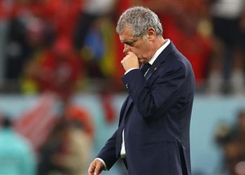 تقارير اتجاه لإقالة فرناندو سانتوس من تدريب البرتغال وتحديد خليفته