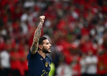 ثيو هيرنانديز بعد التأهل لنهائي كأس العالم لحظة لا ت صدق وسنعمل للفوز على الأرجنتين