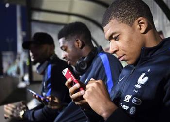 فيروس الجمل يهاجم فرنسا قبل نهائي كأس العالم أمام الأرجنتين