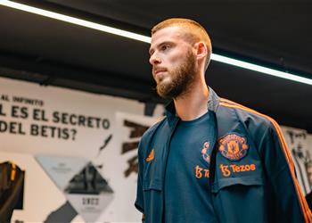 تقارير دي خيا يواجه شبح الرحيل عن مانشستر يونايتد