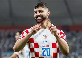 ذا صن بعد تألقه في كأس العالم أول عرض رسمي من الدوري الإنجليزي لضم جفارديول