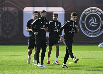 الشباب السعودي يستعيد ثنائي الوسط قبل مواجهة الاتحاد