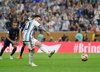 سمير كمونة لا أحب ميسي وكريستيانو رونالدو هو رقم واحد