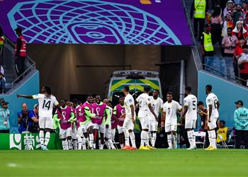 تشكيل غانا أمام أوروجواي في كأس العالم أيو وقدوس في الهجوم