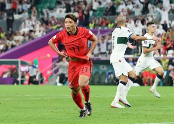 فيديو هوانج تشان يسجل هدف ا قاتل ا لـ كوريا الجنوبية أمام البرتغال