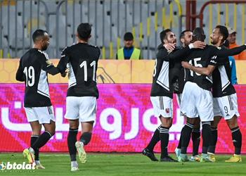 فيديو أحمد عبد القادر ي سجل هدف الأهلي الأول أمام فاركو