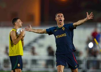 صحفي إيطالي يعلن تفاصيل عرض النصر السعودي لضم كريستيانو رونالدو