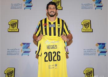أول تعليق من أحمد حجازي بعد تمديد عقده مع اتحاد جدة