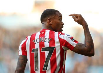 الاتحاد الإنجليزي يتهم إيفان توني بـ30 انتهاك ا جديد ا بسبب المراهانات