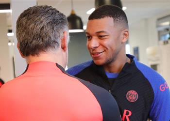 بعد 3 أيام من كأس العالم فيديو وصور مبابي يعود لتدريبات باريس سان جيرمان