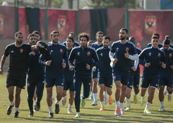 مران الأهلي كولر يحاضر اللاعبين فني ا وتدريبات قوية لـ حراس المرمى