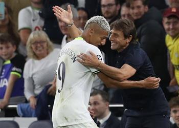 كونتي يعلن مدة غياب ريتشارليسون بعد إصابته في كأس العالم