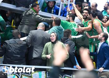 الاتحاد السكندري ي صدر بيان ا رسمي ا بعد سقوط مدرج صالة حسن مصطفى