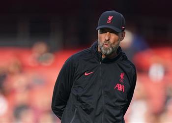 احتفالات الكريسماس تثير قلق جمهور ليفربول