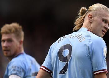 دي بروين هالاند قادر على الوصول لمستوى ميسي ورونالدو