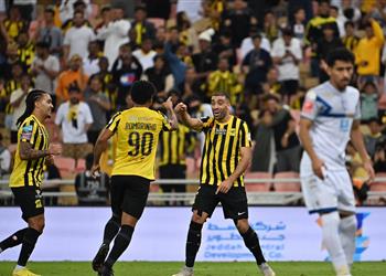 فيديو عبد الرزاق حمد الله يسجل هدف اتحاد جدة الثاني أمام التعاون