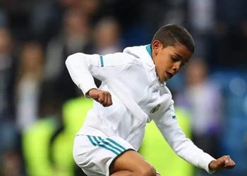 نجل كريستيانو رونالدو يعود إلى ريال مدريد