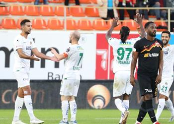 فيديو كوكا يسجل في فوز ألانيا سبور على قيصري سبور في الدوري التركي