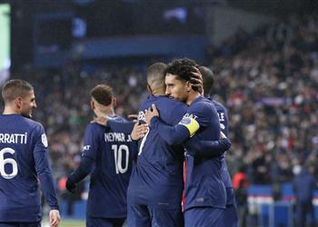 فيديو باريس سان جيرمان يمدد عقد لاعبه حتى 2026