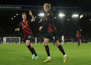 مدرب ليدز يونايتد هالاند يمتلك قدرة خارقة ومانشستر سيتي مصاب بالعدوى