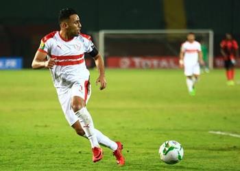 حازم إمام لاعب الأهلي كان سبب ا رئيسي ا في فوز الزمالك بالدوري والكأس