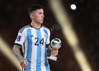 بنفيكا يصدر بيان ا رسمي ا بشأن بيع إنزو فرنانديز