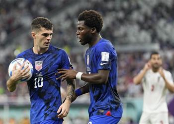 تشكيل أمريكا أمام هولندا في كأس العالم بوليسيتش أساسي ا