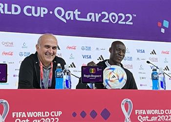 غياب سيسيه المدرب المساعد يوضح السبب ويؤكد السنغال قادرة على هزيمة إنجلترا في كأس العالم