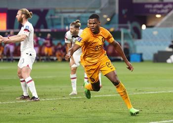 فيديو دومفيريس يقود هولندا للتأهل إلى دور الثمانية من كأس العالم بعد إخماد ثورة أمريكا