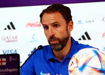 ساوثجيت يقلل من أفضلية إنجلترا في دور الـ16 ويشيد بالسنغال أظهروا روح ا كبيرة بدون ماني