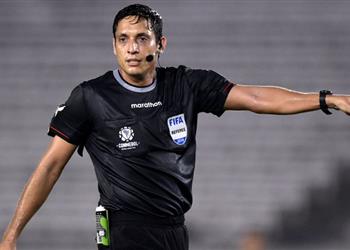 حكم مباراة فرنسا وبولندا في ثمن نهائي كأس العالم