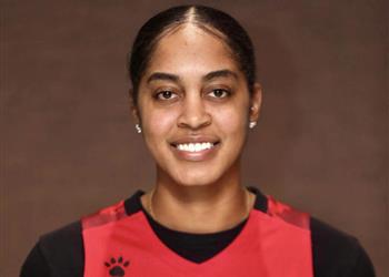 الأهلي يتعاقد مع الأمريكية شي كيلي لدعم سيدات السلة