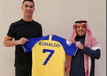 بعد رونالدو وزير الرياضة السعودي سندعم جميع الأندية بصفقات عالمية
